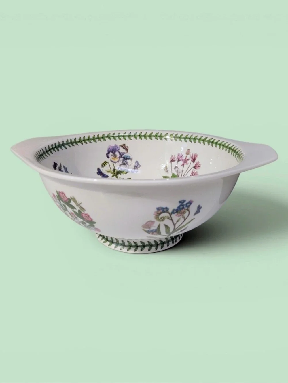 Portmeirion White Ceramic Colander with Green Leaf Border and Floral Motifs, EUC